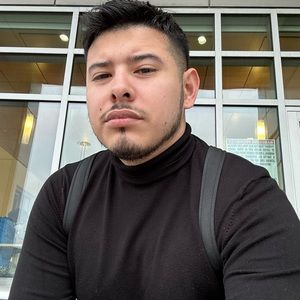 Meet your Posher, Luis